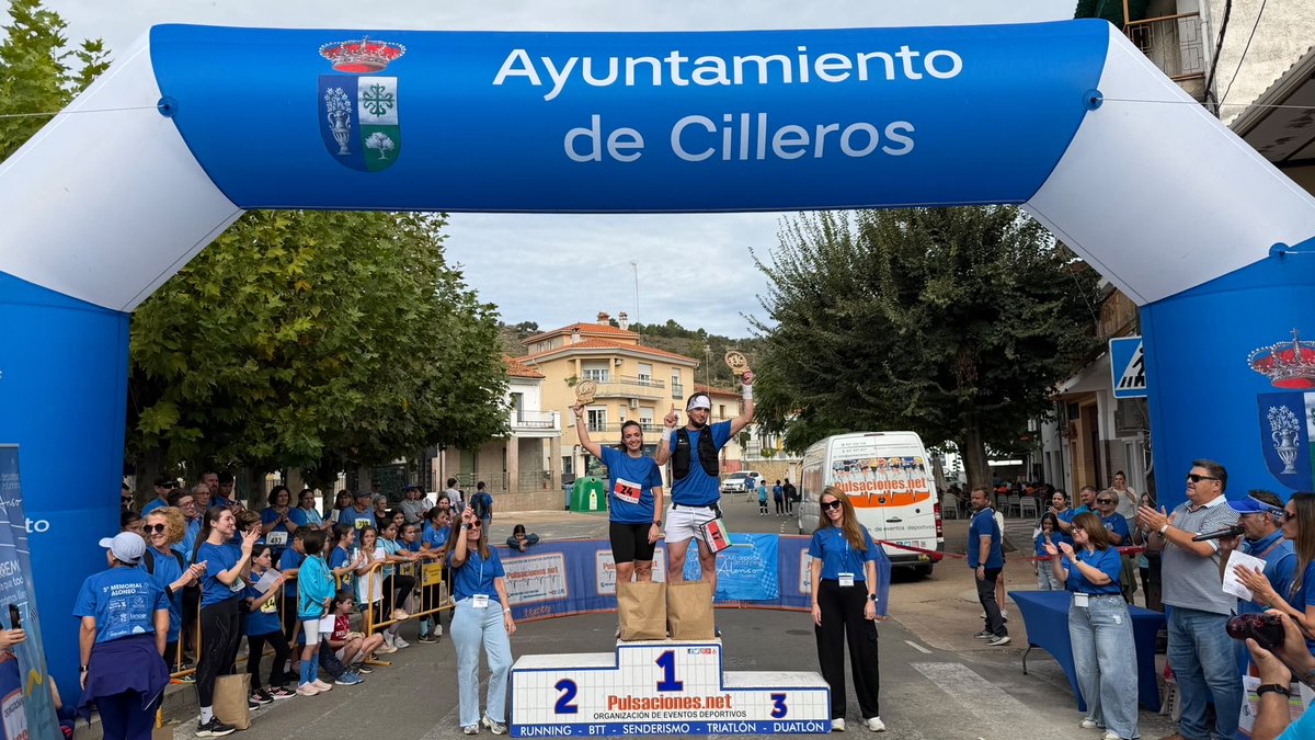 PULSACIONES_NET's tweet photo. 🏆🧡 ¡ENHORABUENA A GRANDES Y PEQUEÑOS! 💜🎗️

🥇 El III Memorial Alonso de Cilleros celebra la entrega de premios. ¡Felicidades a todos por vuestro esfuerzo e ilusión! 🏃‍♀️👏

❤️ ¡Juntos por la investigación del cáncer infantil!

#MemorialAlonso #Cilleros #PulsacionesNet https://t.co/VY7dcg5y5N