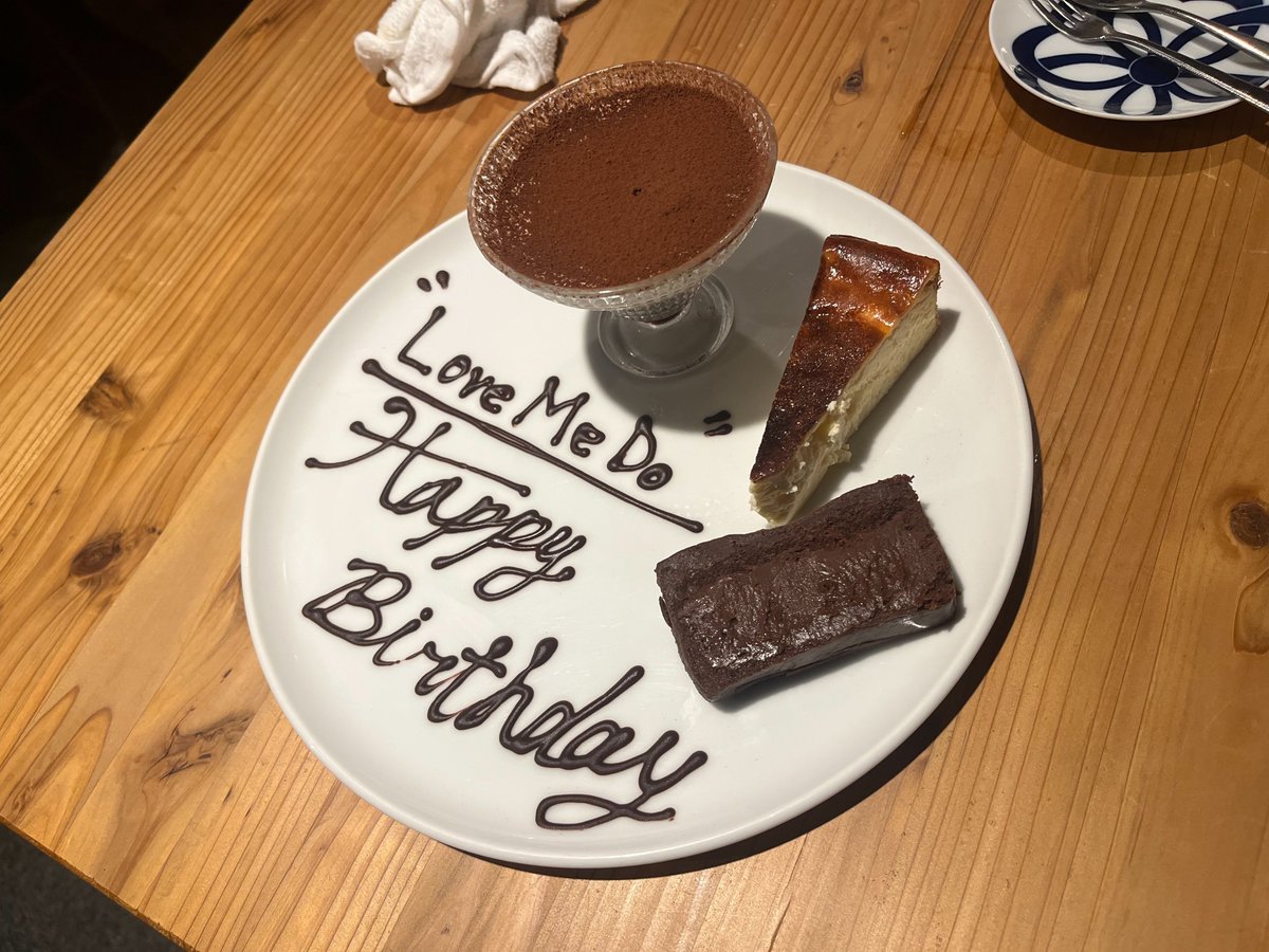 lovemedo_uranai's tweet photo. 10月11日誕生日でした！
祝って頂いた
皆様ありがとうございます！

『Love Me Do 生誕祭 in 金沢』
～あなたと過ごす、特別な10月11日～
 祝ってもらうはずが、
逆に運気を上げちゃう！ https://t.co/Zgx7kamqjx