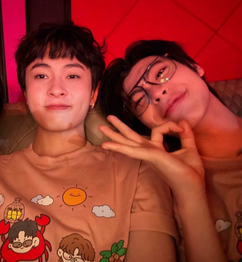 jk_4485's tweet photo. โอ้ยน่ารักกกกกกกกกกกกกกกก เหมือนม่อนซิซิเลยย อิสสาคนมีคู่ว๊าาาาาาาา https://t.co/8o4N1EdWcV
