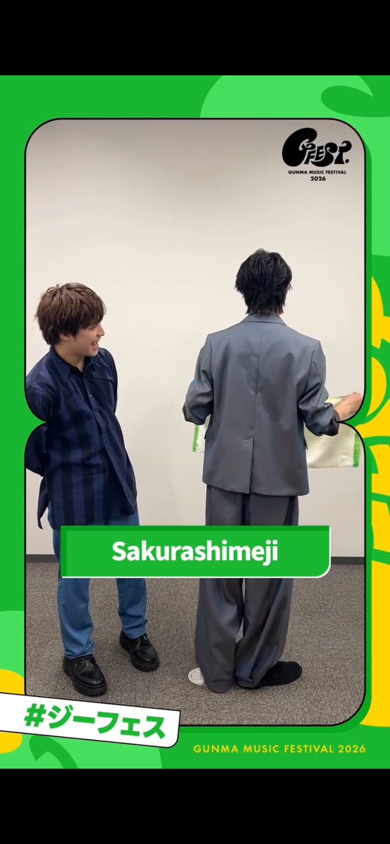 po_p_q's tweet photo. 服の色が変わるほど汗をかきながら全力で音楽を届けてくれるSakurashimejiさんたち本当にかっこいいな https://t.co/8uc74hOFer