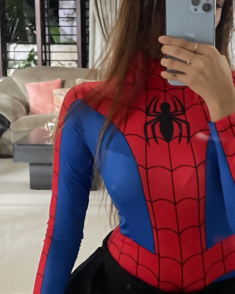 keerthyy_reddy's tweet photo. Where is my spiderman??🤭🙈

Behind the scenes
#fyp #trending #spiderman https://t.co/hE9GG9YQPR