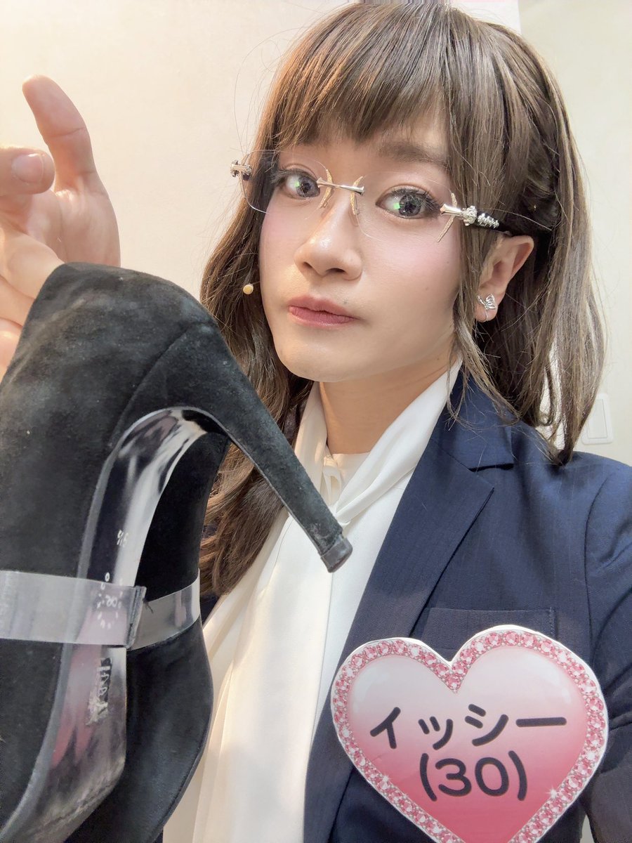 Torippiyo2's tweet photo. #エグ女TV2026 
あたくし千秋楽でした💋
本日も二公演ありがとうございました✨

かなり濃いめの二日間

エグ女
楽しんでいただけていたら幸いです！

なだぎさん・まきおさんのお陰で
楽しく立ち回れましたッ🙏✨

本日は『推しと女🩷』も上映✨

モモナ押して推して行きます💫

あ
ハイヒール👠
９㌢でも踊れる事がわかったの収穫💃

あー楽しかった！！！