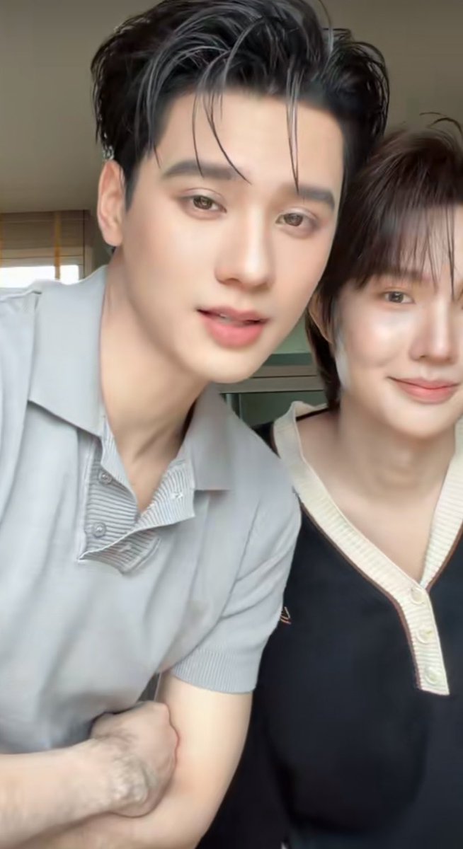 Vivianna130745's tweet photo. ป๊าขอเล่นด้วย = เล่นกับปี๊สองคน

#Ohae #โอ๋เอ๋
#KengNamping #เก่งน้ำปิง https://t.co/s6EA7Y3yud