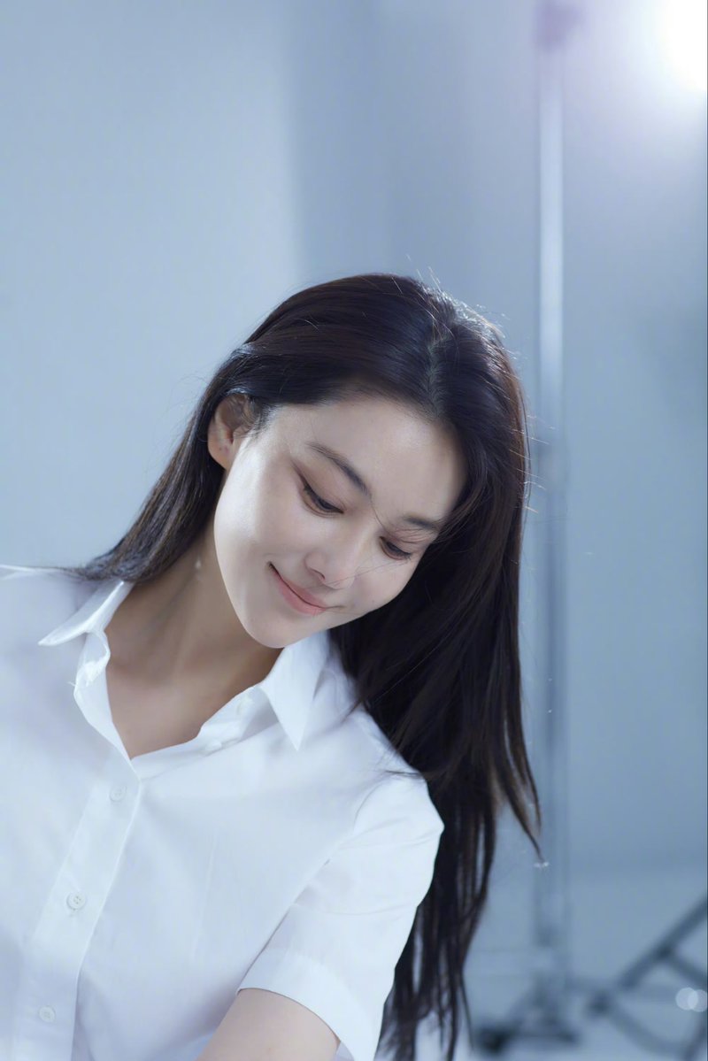 btcksks's tweet photo. 一直用乐观的心态,接受所有的事情,好的坏的我都照单全收,成年的人的勇敢,不是无所畏惧,而是认真的生活,同时可以坦然接受所有。 https://t.co/56WDxomS6l
