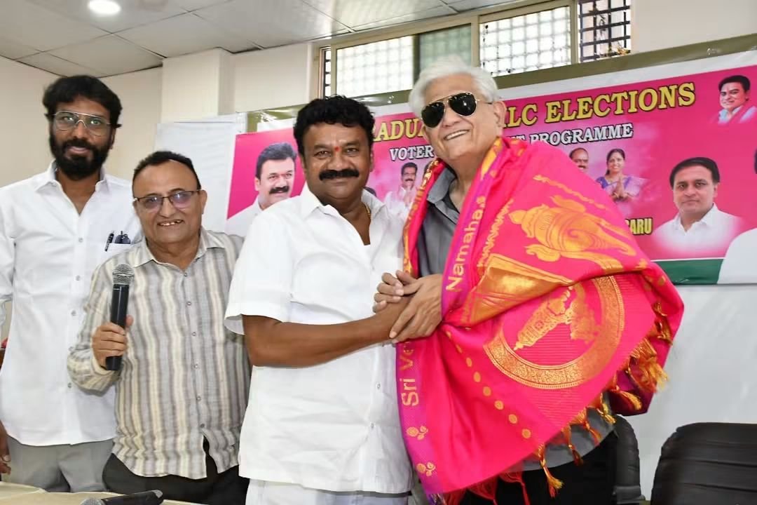 YadavTalasani's tweet photo. Had the privilege of felicitating Shri Rocha Jetwani on his election as President of Vishwa Sindhi Seva Sangh – South India and congratulated him on this significant achievement, wishing him a successful tenure ahead.

#SanathNagar #SindhiCommunity https://t.co/vCqGsbaCzJ