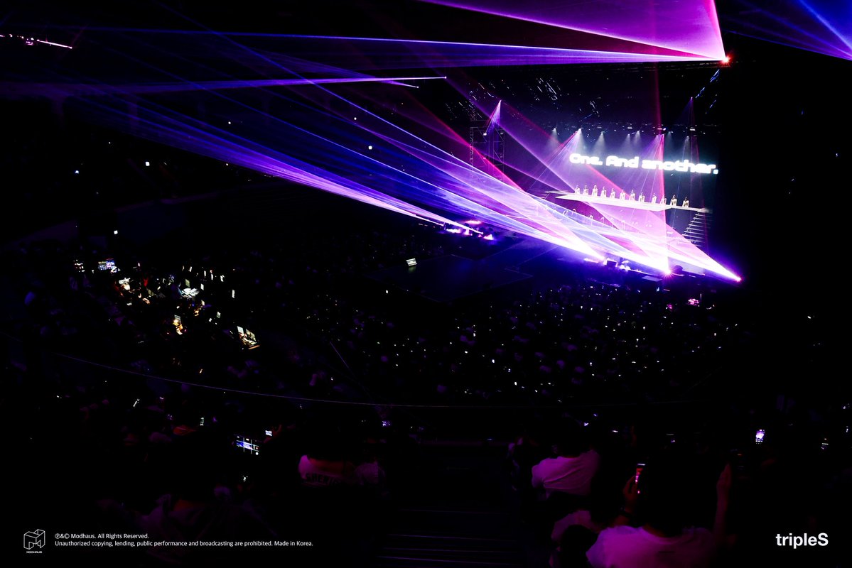 triplescosmos's tweet photo. <ANDLESS> 서울 공연이 마무리되었습니다✨
WAV 여러분들의 힘찬 응원 덕분에 더 완벽했던 순간이었어요! 고마워요🤍
앞으로 남은 투어도 함께해 줄 거죠? 끝까지 ANDLESS🤙

<ANDLESS> in SEOUL has come to a close!✨
Thanks to WAV and your incredible cheers, every moment was even more perfect. Thank you!🤍
You’ll be with us for the rest of the tour, right? Let’s go ANDLESS all the way to the end!🤙

#tripleS #트리플에스
#ANDLESS
