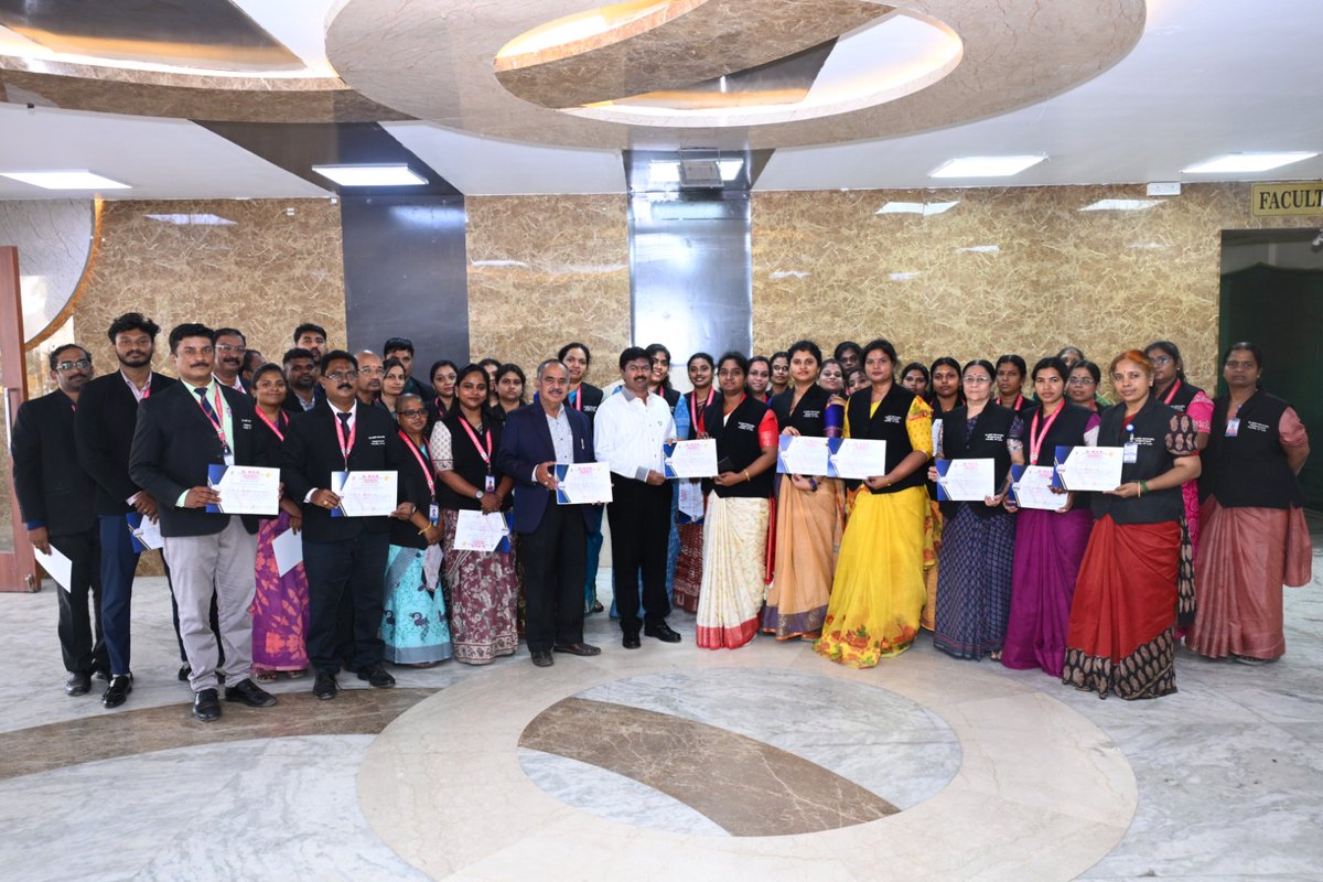 AcsArunkumar's tweet photo. Delighted to present Appreciation Certificates to the dedicated staff members of the Faculty of Law for their valuable contribution towards the successful organisation of the Dr. A.C.S. 1st National Moot Court Competition 2026. Appreciating their commitment, teamwork, and efforts in making the event a success.

#DRMGR #MGRERI #facultyoflaw #mootcourtcompetition