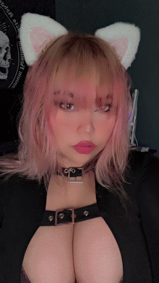 Velamiraa's tweet photo. ⋆.𐙚 ̊ ꒰#promotwt &amp; #moothunt꒱
            ⋮ ⌗  lf interactive friends!

❀ Vel, 25, she/her, Bi
❀ OW, Marvel Rivals, Anime, Horror
❀ Dbd, Phas
❀ sleeping, gaming, music
❀ dni : drama, minors, hate

#owtwt, #anitwt, #gamingtwt, #MarvelRivals https://t.co/JUiDO7uH39