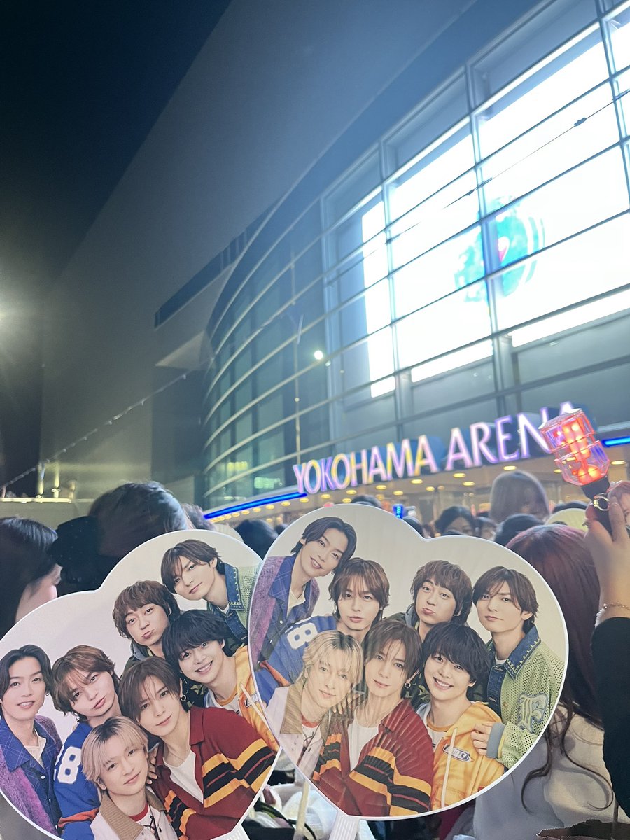 miumiu_hsj's tweet photo. 昼夜公演ともアリーナ9列🤭
思ってるより前だね。
久しぶりの横アリ、楽しかった❤️
昼も夜も偶然友達にも会えたー🫶🫶 https://t.co/YDp83HxRBC