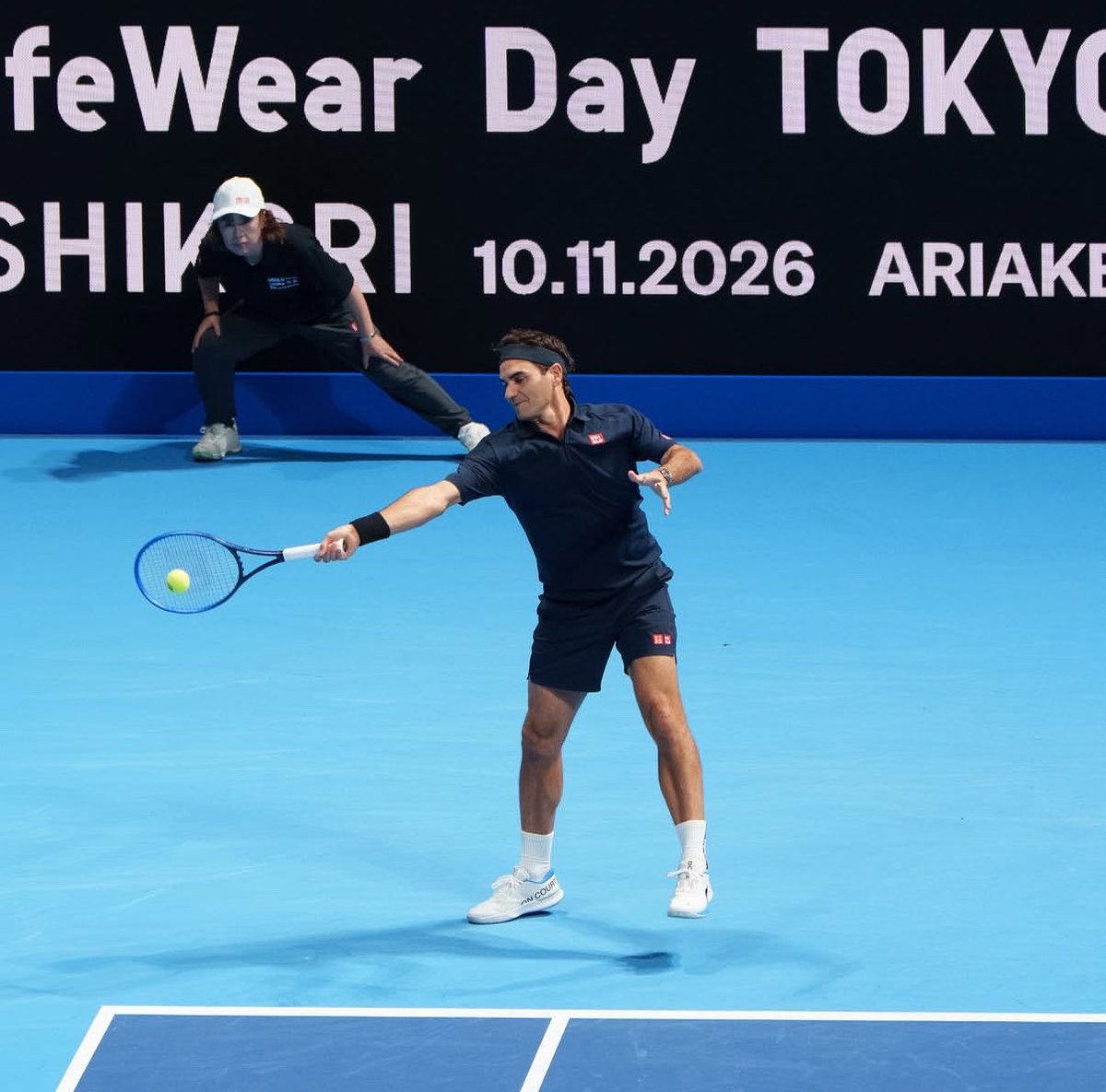 4everRFfan's tweet photo. Watching Roger Federer play is witnessing a masterpiece of balance and beauty ✨
(📸 keihintaro IG) https://t.co/VsUkFklpwf