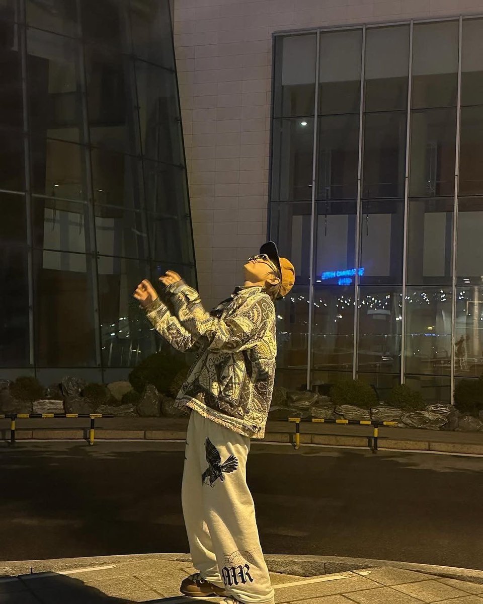 HONGTHREEremain's tweet photo. 𓂃 𓈒 𓏸 🐿️ྀི https://t.co/itnrqzDpJ9