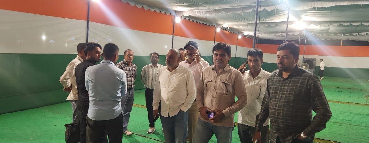 DevinderSingh__'s tweet photo. वोट चोरी के खिलाफ — वोट बचाओ, देश बचाओ! 🇮🇳

लोकतंत्र और संविधान की रक्षा के संकल्प के साथ अपने कांग्रेस साथियों के साथ 24 अक्टूबर को दिल्ली रोड पर पहुंचकर अपनी आवाज़ बुलंद की रन

लोकतंत्र की ताकत जनता का वोट है।
आइए, अपने मताधिकार और लोकतांत्रिक मूल्यों की रक्षा के लिए एकजुट हों।

जय हिंद 🇮🇳
जय संविधान 📜

— देवेंद्र सिंह
अध्यक्ष, जिला कांग्रेस कमेटी शहरी, यमुनानगर
@RahulGandhi @kcvenugopalmp @priyankagandhi @SanjaySDutt @raonarenderinc @Kumari_Selja @indiannationalcongre