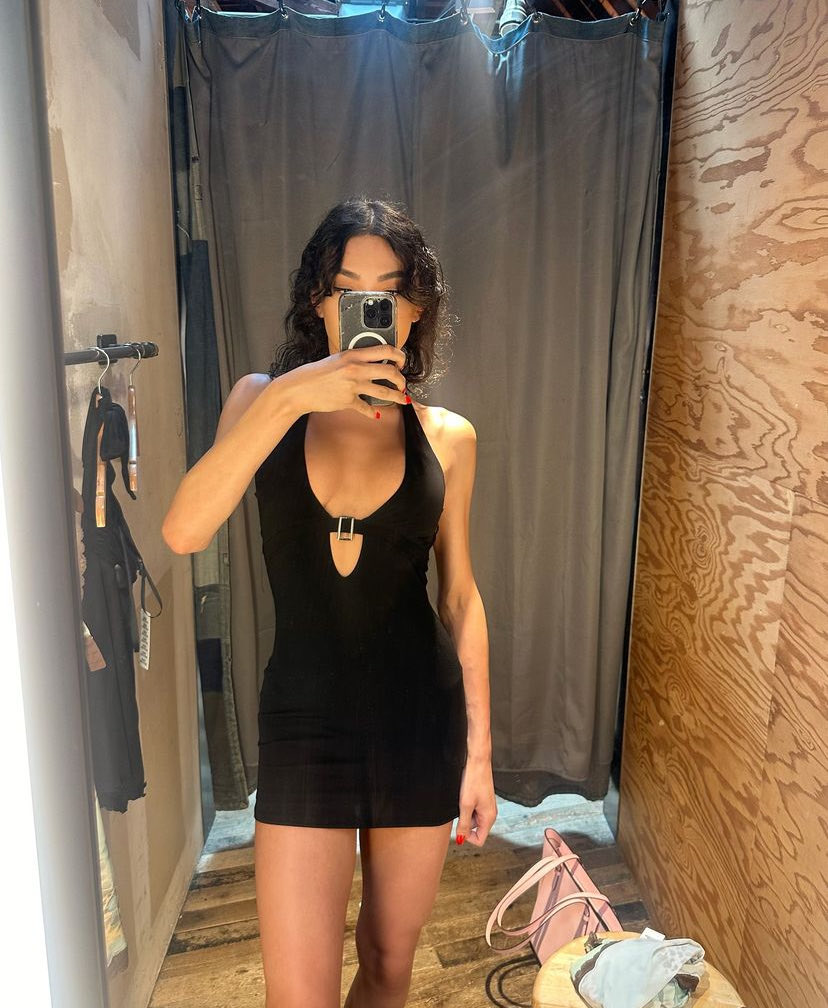 AndyLlynn's tweet photo. Who’s ready to have a dinner 🍽️ date with a sexy Trans 🏳️‍⚧️ girl like me!! Feel free to DM #transgender #transgirl #sexytrans https://t.co/6RaoaFykE6
