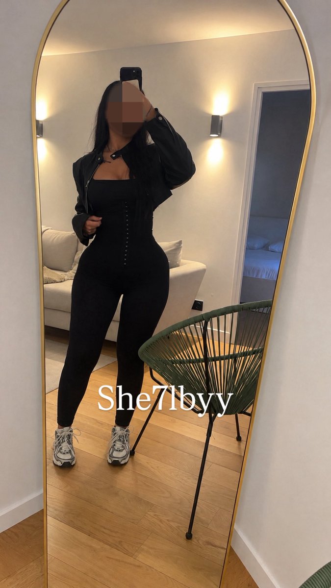 she7lbyy's tweet photo. Eh we les sang https://t.co/5D60bnHx0r