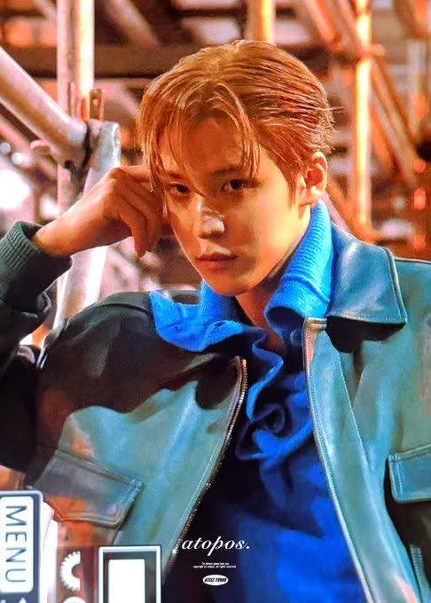 neverlandahoy's tweet photo. Whoever thought the psycho undereye blush/cool-toned brown shadow was the way to go with Yunho, I hope your pillow is always cold on both sides. https://t.co/7asoce6U6K