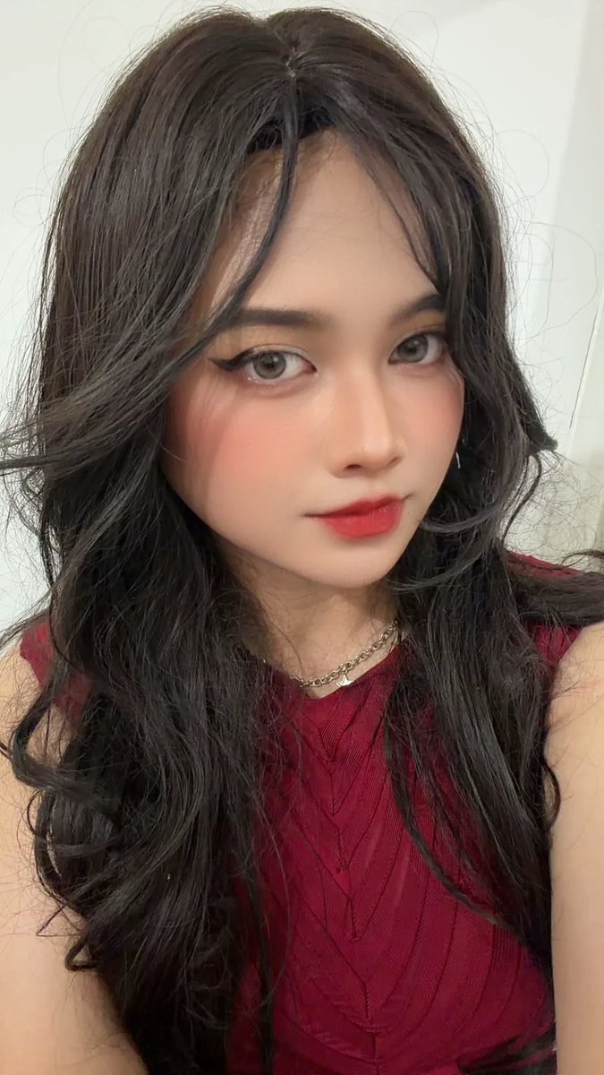 clara_siss37927's tweet photo. Dandan butuh waktu, tapi hasilnya sepadan buat hari ini. ✨

Gimana menurut kalian?

#crossdresser #cder #femboy https://t.co/F76VQuRASw