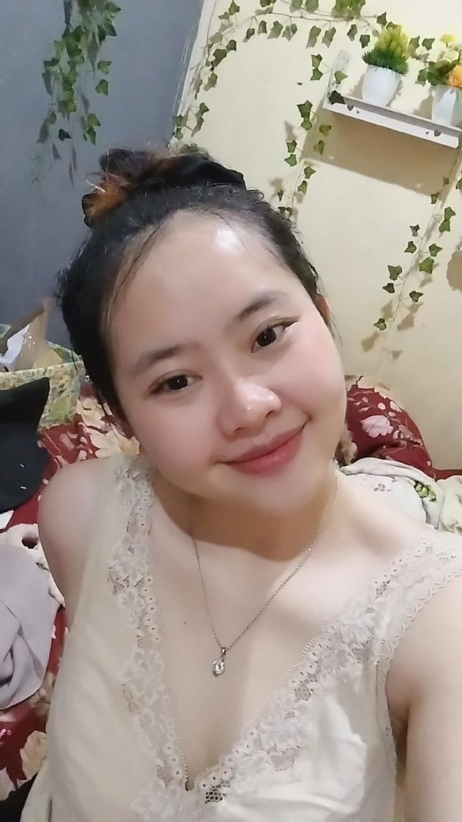 Bj3187197Dimas's tweet photo. Heni jilbab liar dikamar https://t.co/7gxpQjDGO6