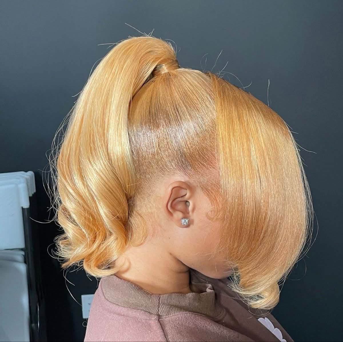 favscorpioooo's tweet photo. honey blonde season 😍🍯 ifykyk https://t.co/bpdC1ZOx76