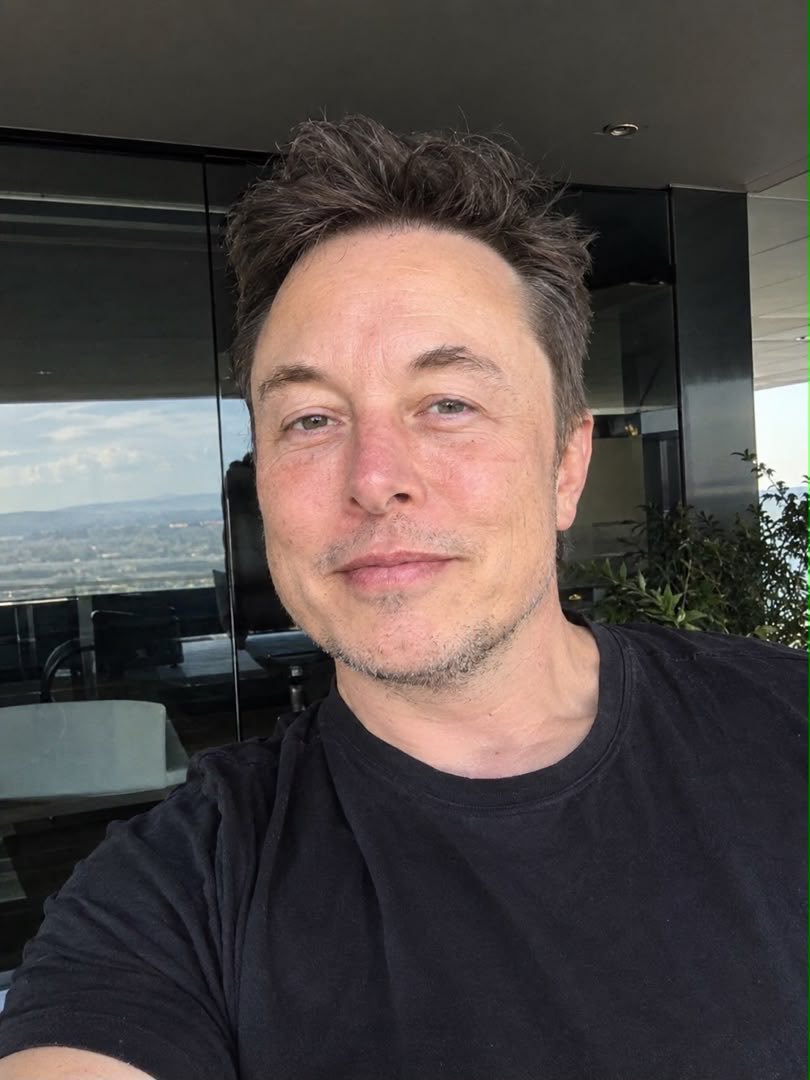 __CEO2's tweet photo. ❤️ Real love is rare. If you find someone who respects you, understands you, and chooses you every day, never take them for granted. In a world full of temporary feelings, a genuine heart is priceless. 💕🥹

Do you still believe in true love? YES or NO? ❤️👇 https://t.co/Dhcn2Wq4AZ