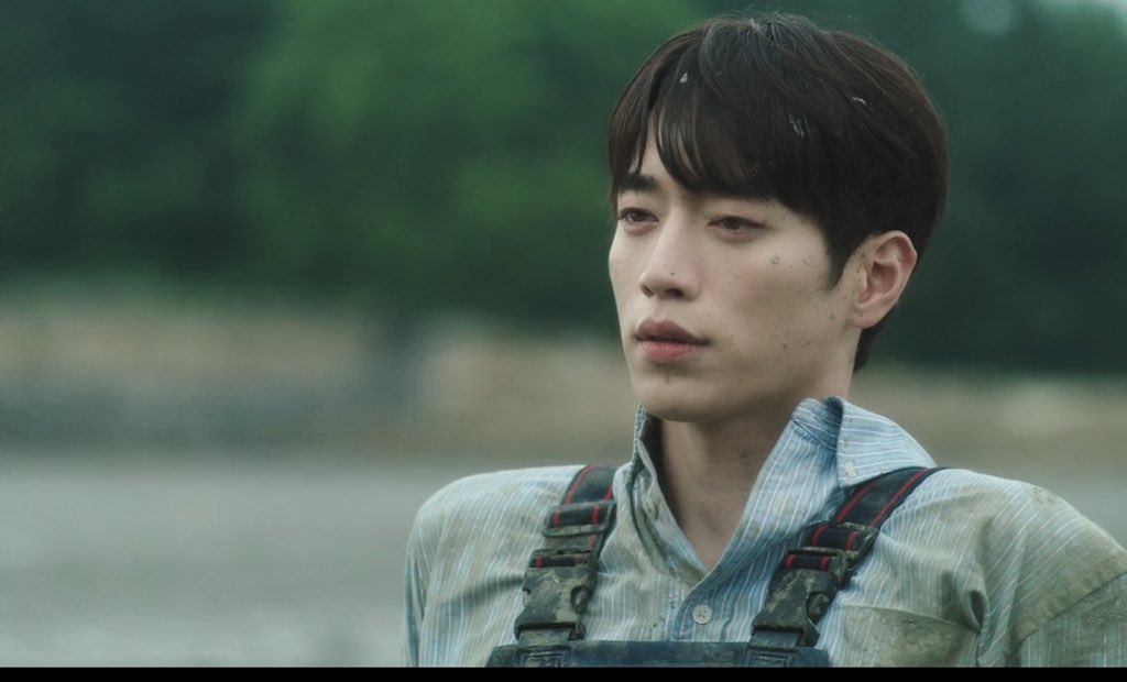 kdramahotgists's tweet photo. Let me try to predict how this story will end as a script writer .
Namgung will fall in love with Sua and eventually break up with Mido. Mido will realize Taeseung is not the right person for her. She
might try to come back but by then it’ll be too late because Namgung will have fallen in love with Sua. 
In the end, the only thing Mido will  gain from this experience is self discovery and fulfillment for living her life the way she wanted