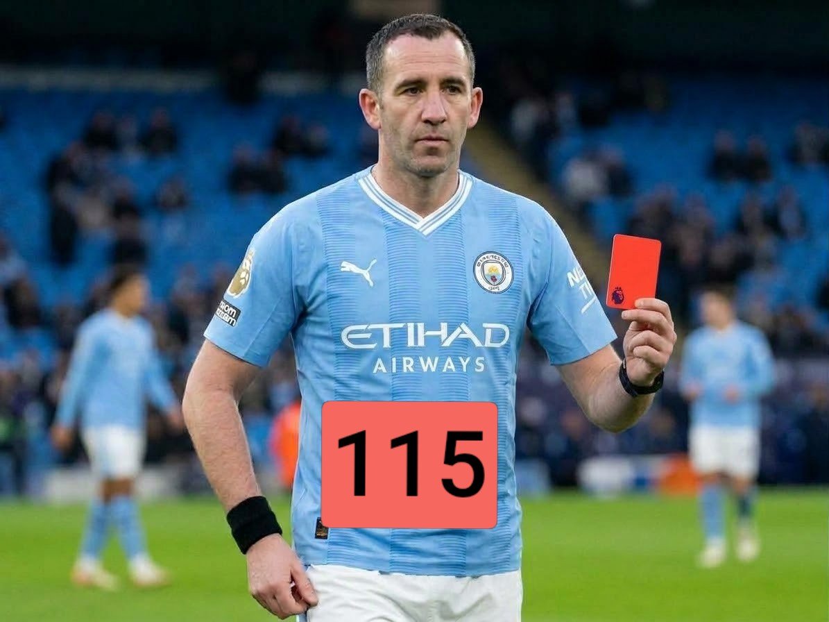 reds_forever20's tweet photo. @Erling Say thank you to the referee. https://t.co/CjUjPmxVe7