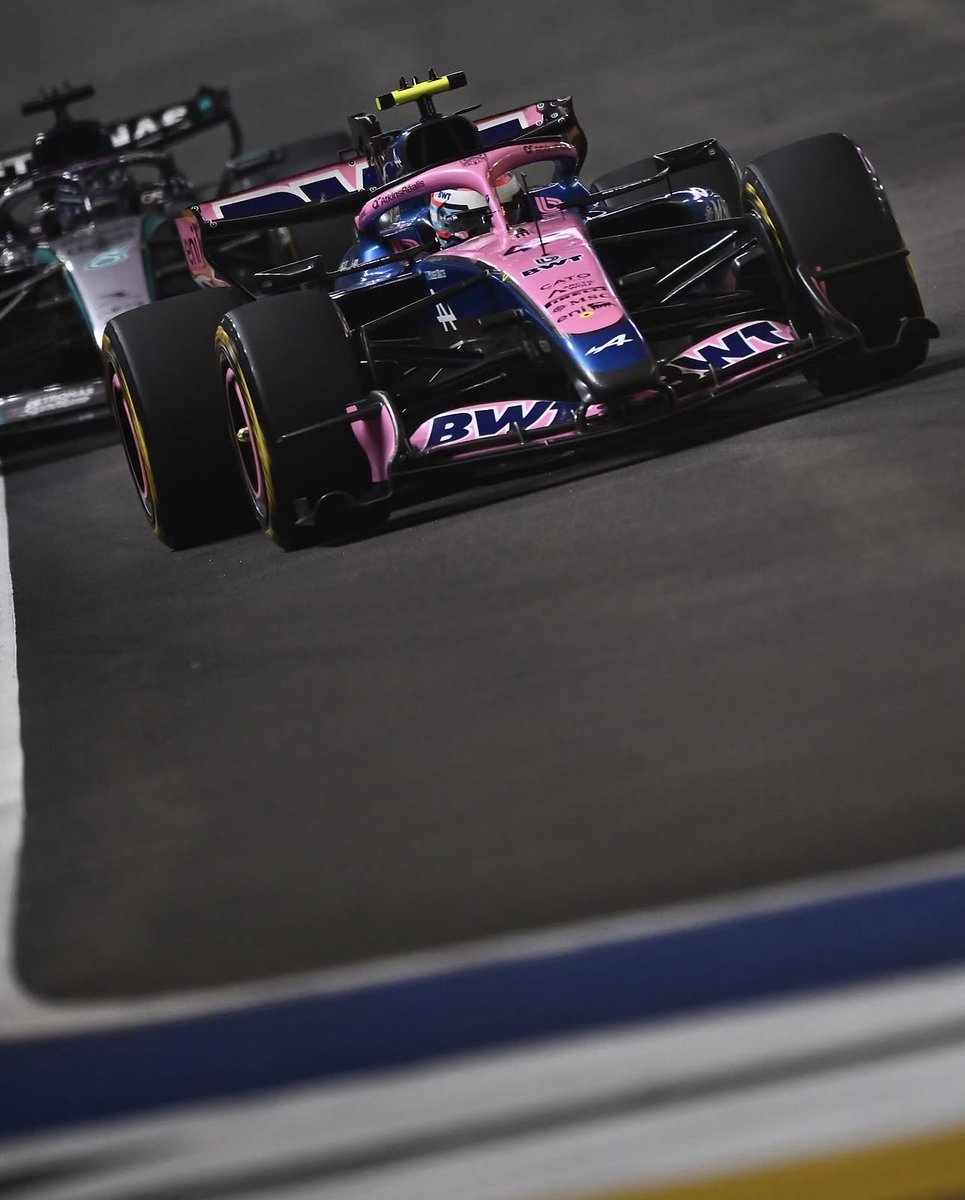 NotiColapinto's tweet photo. Fotitos que nos comparte la F1 del domingo de Colapinto 🥺

Ya van a volver las buenas Fran 🫶🏻 https://t.co/JmnLWNPqv0