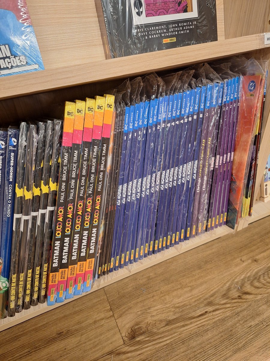 PSYYL0CKE's tweet photo. vim na leitura e tinha varias hqs que eu queria mas o preço quebrou 😭😭😭💔💔💔💔💔💔💔 https://t.co/uBGth3KtRL