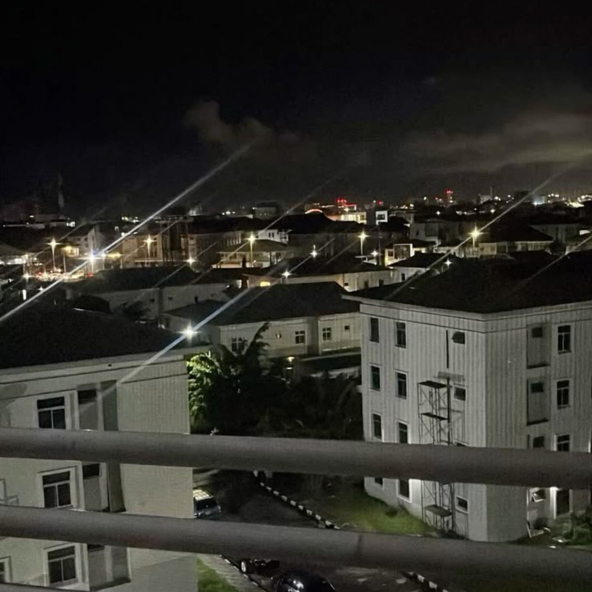 JoSmartGroup's tweet photo. Security Lighting Should Work With Your Other Security Measures.

Combine Appropriate Lighting, CCTV, Perimeter Protection And Access Management To Build A More Coordinated Security Approach. https://t.co/8QBCXGbECT