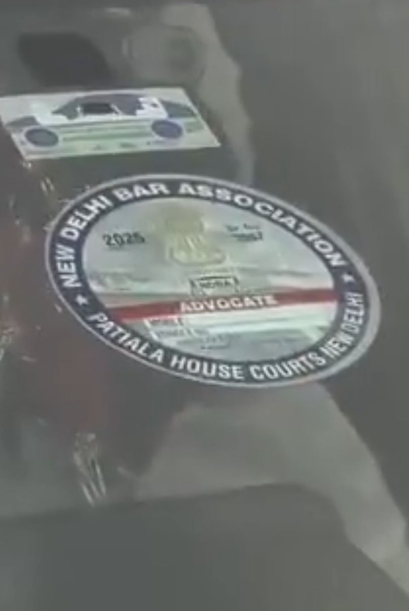 zoo_bear's tweet photo. The sticker on the car. And these were the guys seen inside the car. https://t.co/n4J570YS1v