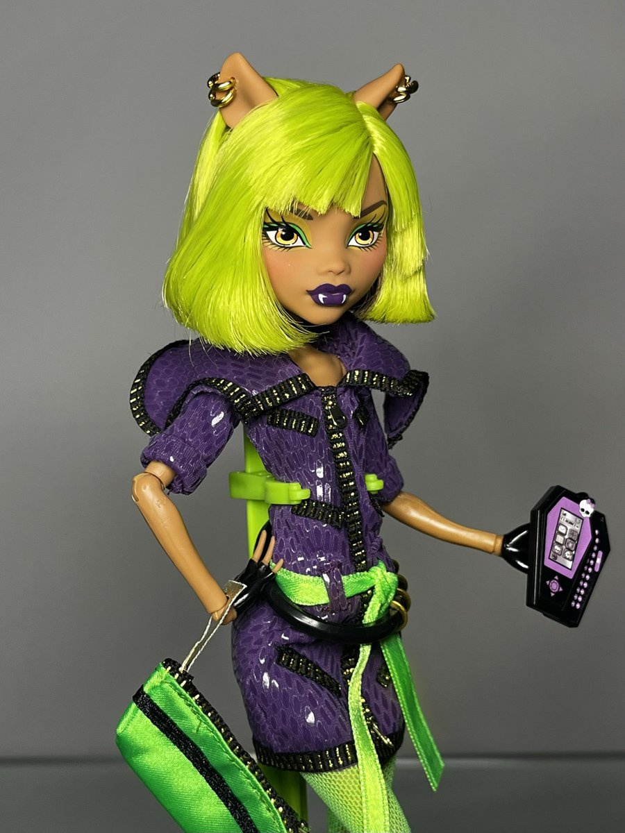 lagoolauraa tweet picture