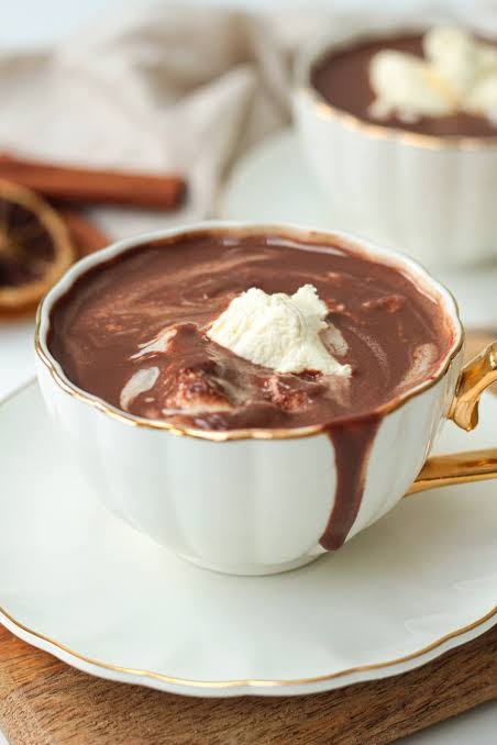 sepertimya's tweet photo. Wanted cafe yg jual coklat french style cem gini https://t.co/6IV7B90WO7