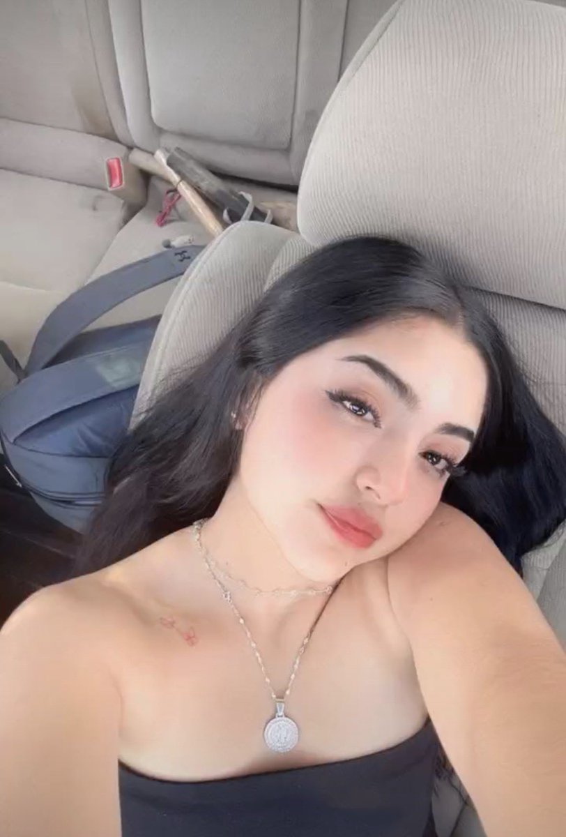 ValeriayRamon's tweet photo. Holi soy Valeria, esta semana estaré a cargo de la cuenta, cómo va su domingo?

#HotWife
#SwingersZacatecas https://t.co/4Cwlpfzuxy