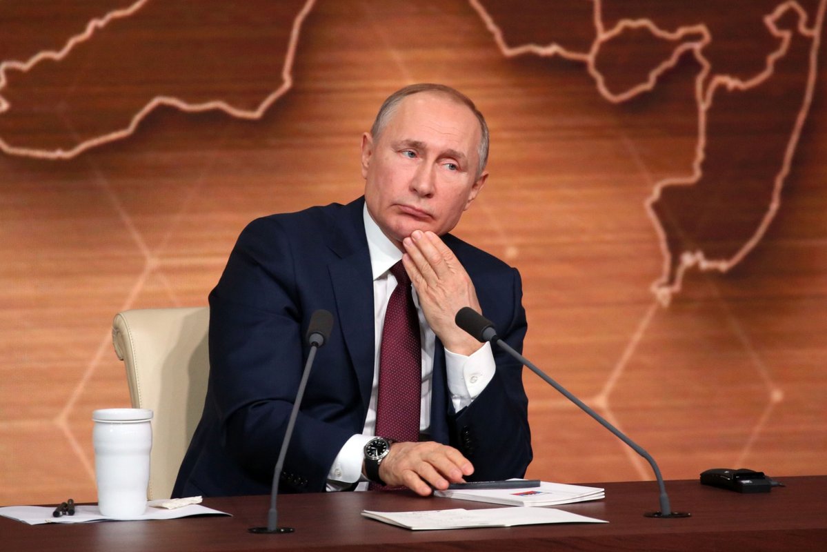 clashreport's tweet photo. A White House official told Axios that Russia is still considering Trump's proposed energy ceasefire, which would initially halt attacks on oil refineries.

“The Russians are thinking about it. We will know soon if they are ready,” the official said.

Source: Axios https://t.co/7ZbAXHsm7H