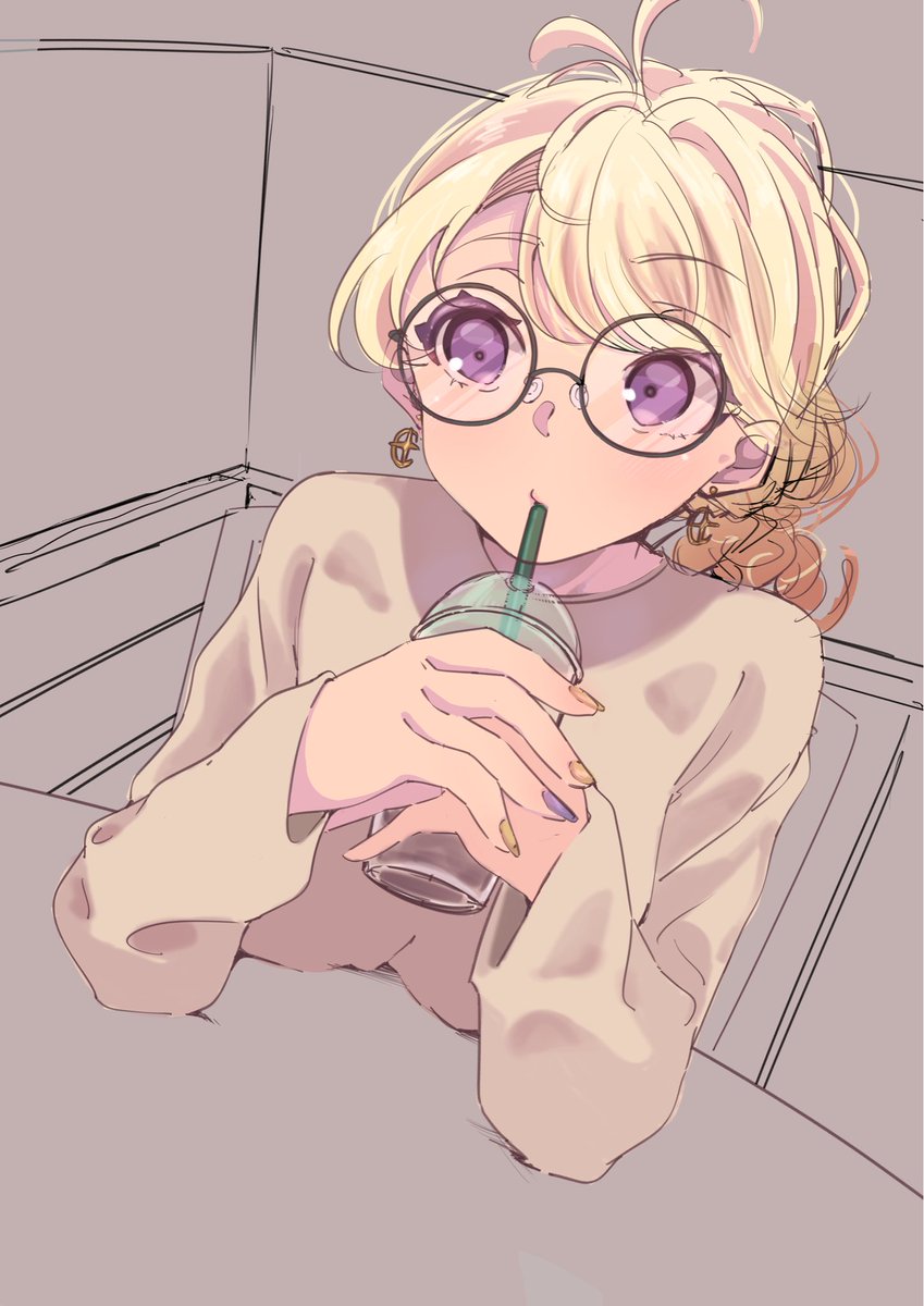 hate_for_creat's tweet photo. 口を閉じてればただの顔のいい女…✨ https://t.co/3TN8eDVgOR