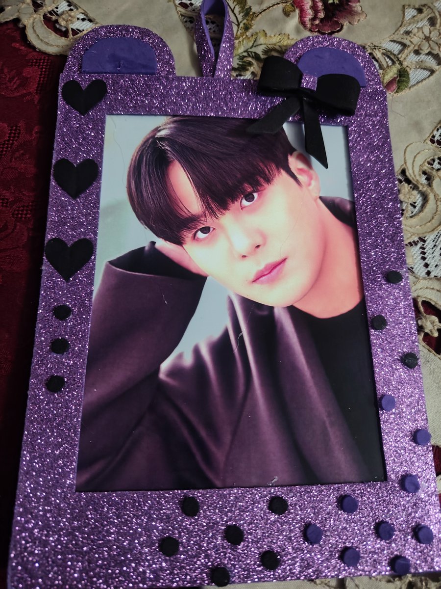 YiraTiny's tweet photo. @ATEEZofficial You are the star that brightens my life the most, I wish you infinite happiness, Colombia loves you 💜🐻🫶🏽🍀🎂🎆 HAPPY DAY
OUR LOVE FOR JONGHO
#.AlwaysOurPrideJongho
#.종호야_사랑해_행복하자 

@ATEEZofficial #ATEEZ #에이티즈 #종호 https://t.co/S8xr4nUiq8