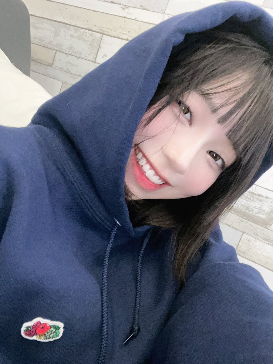 rinrin_kira's tweet photo. あーーーきらりの目線やばい💕💕
ジト目も笑顔も両方えっぐい…💕💕💕
きらりが見てる前でちんぽしごきまくって特濃ザーメン大量ぶっかけ…💢💕
ビームみたいにびゅっ💕びゅーーーっ💕て精子叩きつけたい💢💕💕💕
#貼り合い #オナペ #連れオナ #ホモコキ https://t.co/8MmZNyDg2J