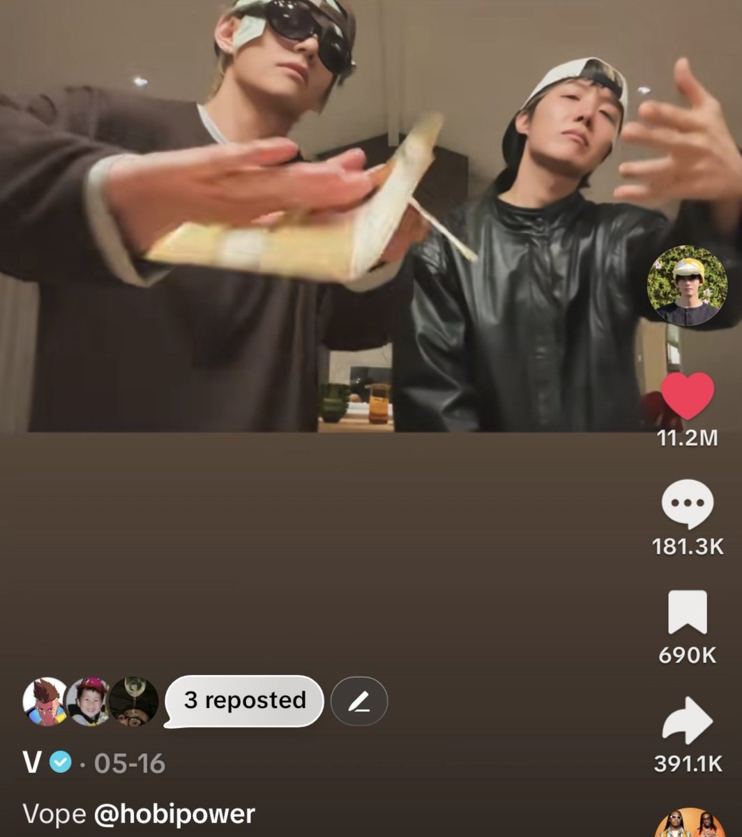 vantesfiles's tweet photo. first we got vope and now we got vuga 😭😭🤚🤍 https://t.co/qE9YGvzX6m