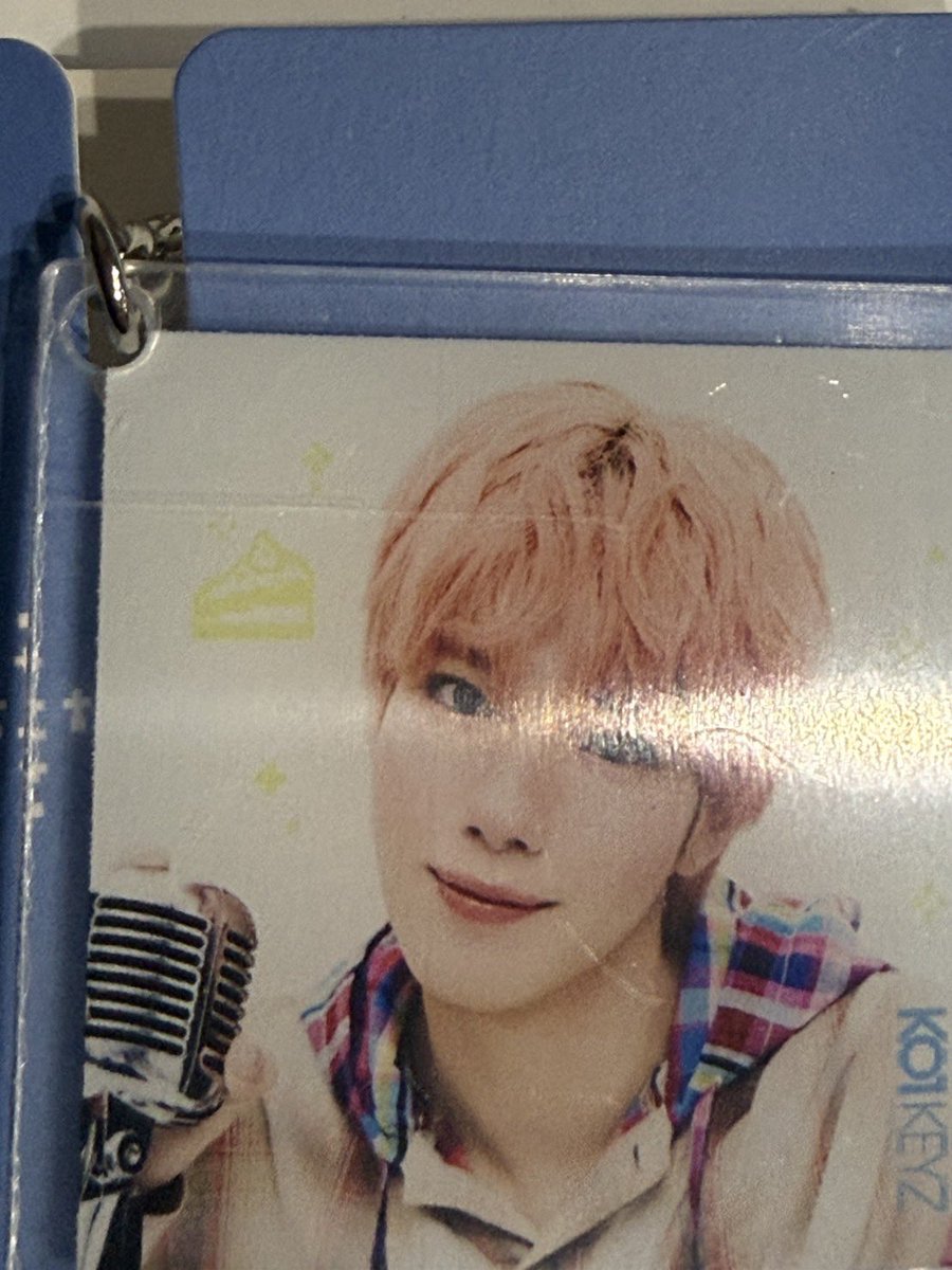 zr7ja's tweet photo. KO1KEYZ コイキーズ 韓国盤 キーリング PHOTO DIARY Ver. KEYRING Ver.

【求】柳谷 加藤
【譲】矢田 安倍 シヨン

※矢田アクキー初期傷あり

郵送希望です📮
お気軽にお声掛けください✨

#KO1KEYZ交換 https://t.co/yBEIvp4R5o