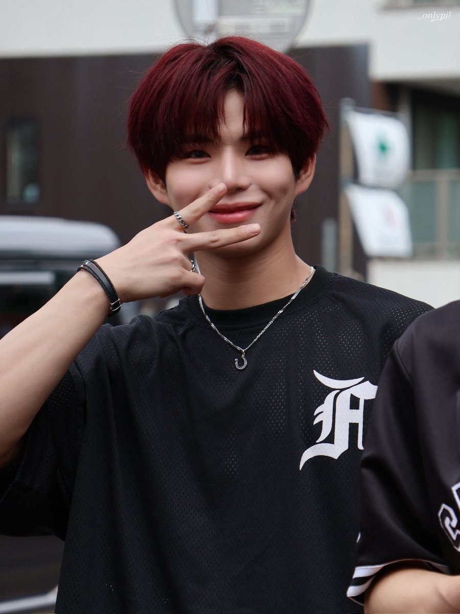 _onlypil's tweet photo. 261004 PR📷✨

( ∩ᵒ̴̶̷̤ θ ᵒ̴̶̷̤∩ )♡

#TRYTHAT #트라이댓 
#필 #PIL #ピル https://t.co/aDN2Is878Y