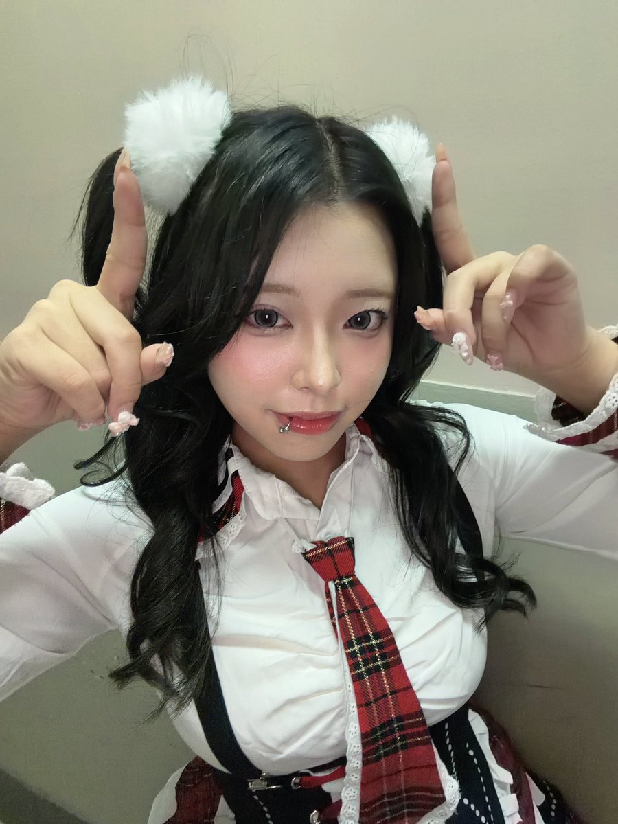 nyanazuS2's tweet photo. #共立祭2026 2日間ありがとうございました♩

次回11/1(日)のきらすてっぷでお会いしましょう💖お待ちしております✨️

 #共立女子大学アイドル研究会  #共立ドル研 https://t.co/LIv4GvBcEZ