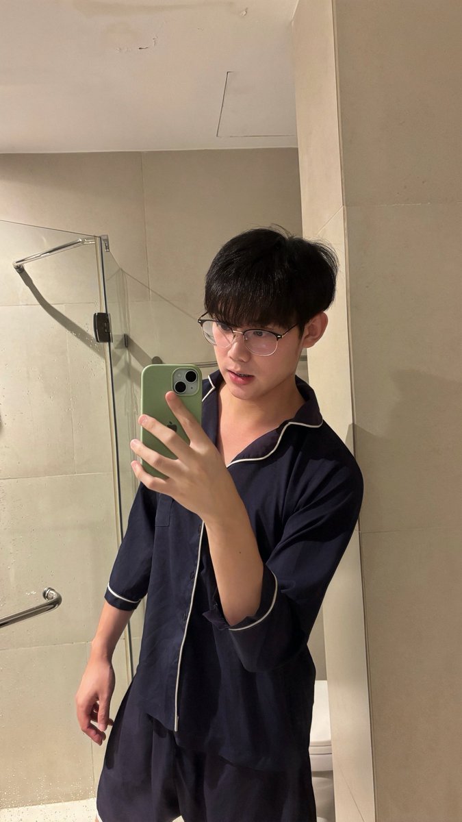 PAO_WALEE's tweet photo. แบบแบ๊วๆบ้าง😽 https://t.co/KDWrQrrJTe