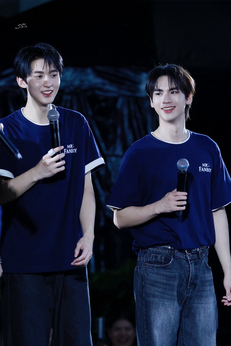SiSi00606's tweet photo. ประสบความสำเร็จไปด้วยกัน และเดินไปด้วยกันอีกไกล ๆ นะ 💗✨

MR FANBOY BUSKING TRUE5G
@rryjinnn 𓆩◂ ࠫᓀ◞ᓂ ࠫ▾  𓆪↝ #rryjinnn  
@chira_patt ଳ 𓂂 𓈒🎐 𓏸 𓈒🫧 #chira_patt 
#ryujinpatji   #ริวจินแพทจิ

#แฟนบอยบัสกิ้ง https://t.co/0vwcaZxkyf