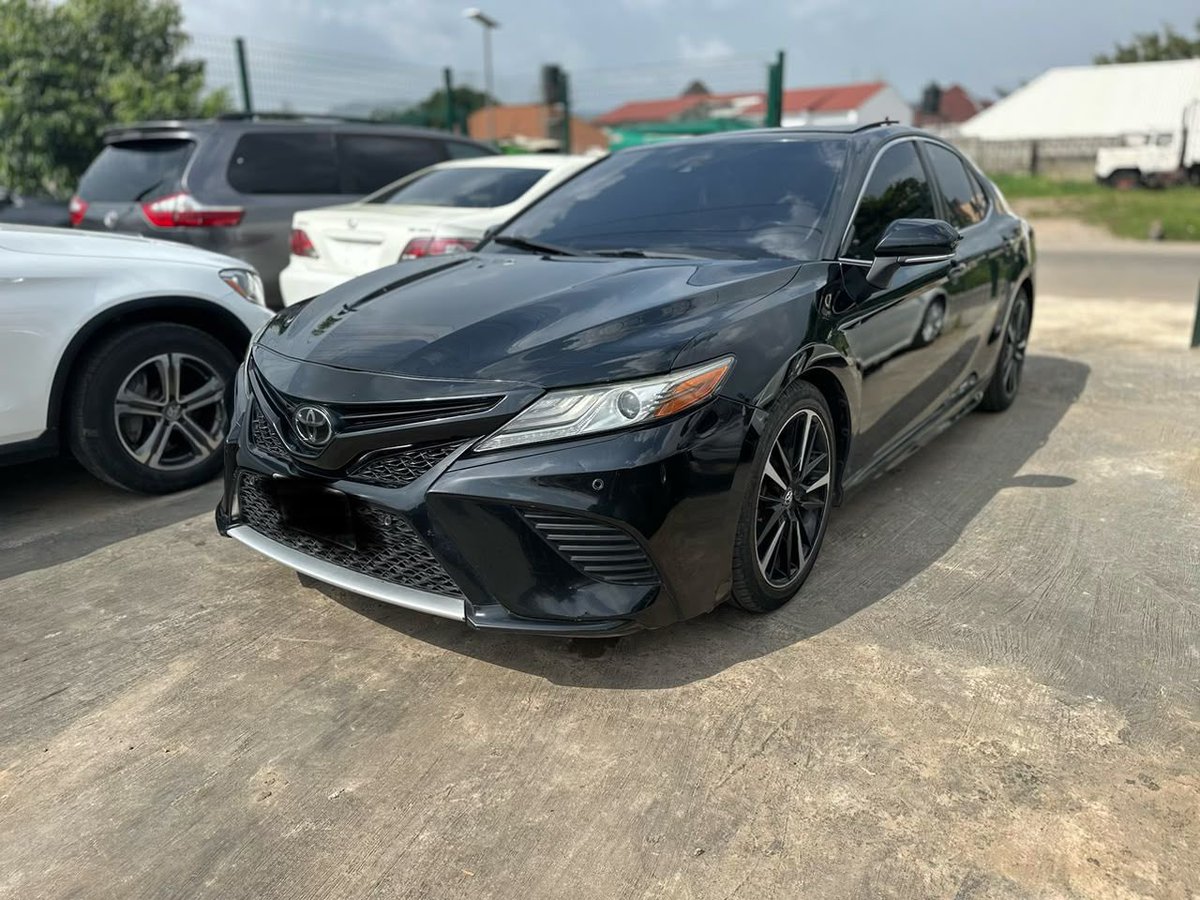 sxdiqcarter_'s tweet photo. Registered 2018 Toyota Camry Xse
18.5m https://t.co/FLGr0UmQQ4