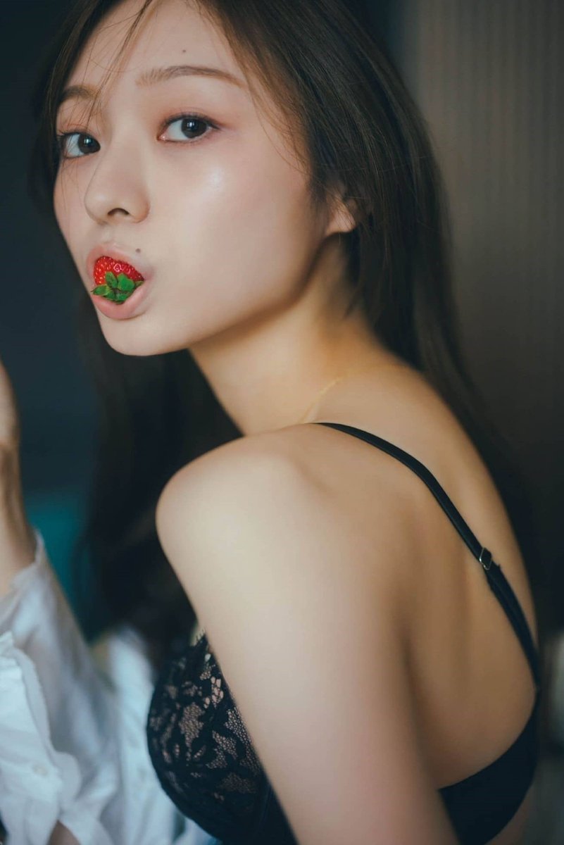 dendou46's tweet photo. #乃木坂46　#お題別　#ランジェリー
#魅惑のブラ・チンタマはブラブラ
133　#伊藤純奈
134　#梅澤美波
135　#高山一実
136　#山下美月 https://t.co/lz903ItcOM