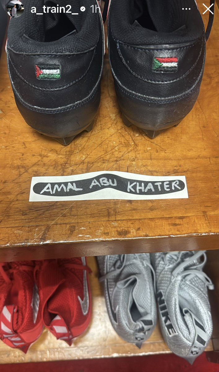 JimmyJ4thewin's tweet photo. 🚨 JUST IN: Houston Texans LB Azeez Al-Shaair will honor Amal Abu Khater with his eye black today. 

Israel fatally shot the 10-year-old in the back while she was eating lunch in her family’s tent in Gaza. https://t.co/EcaK34IoXd