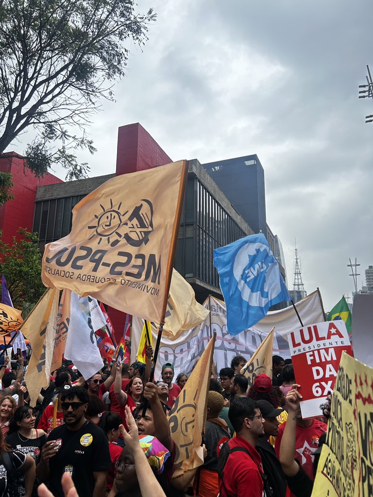 turnstilebrasil's tweet photo. estamos na paulista!!!
#fandomscomlula
#LULANAPAULISTA
#FANDOMSNOSMASP https://t.co/OfaaSYH5YH