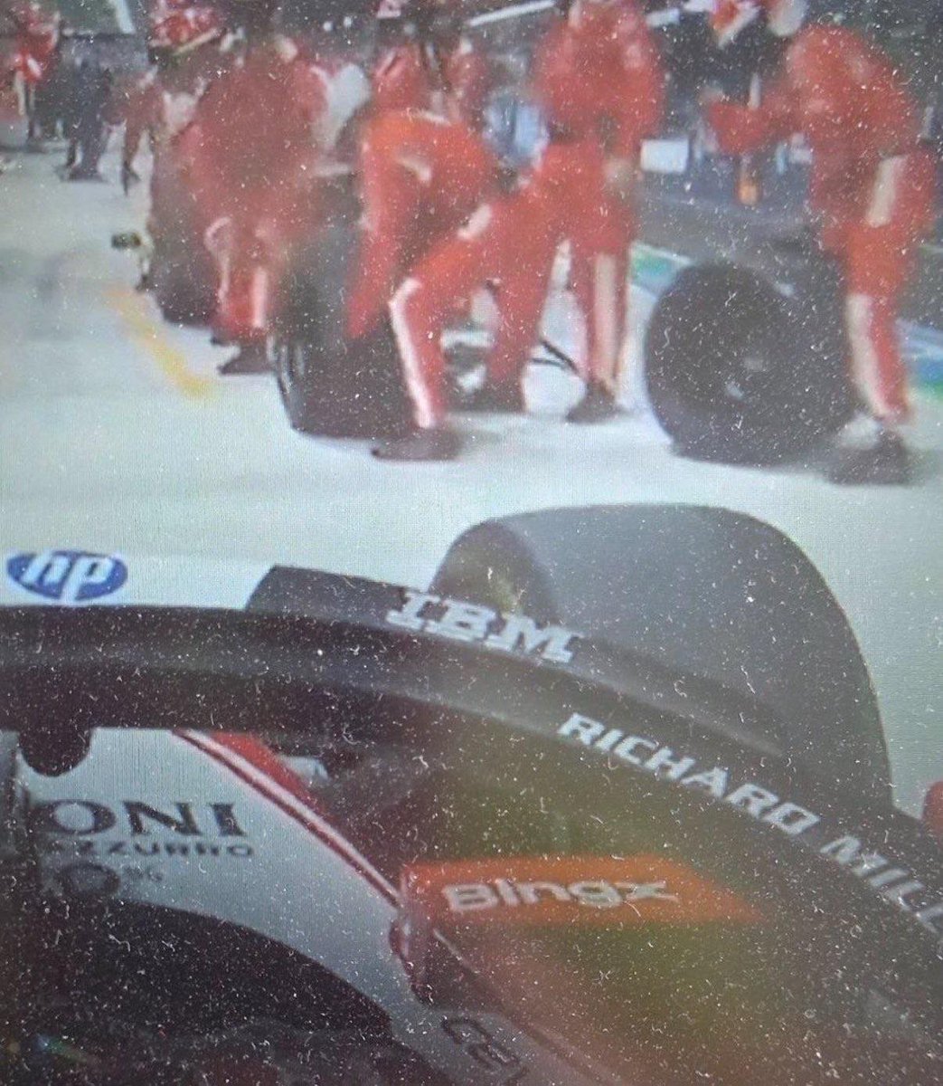 ManorComotion's tweet photo. @atsocacissej @fiagirly 2 sets during Charles pitstop https://t.co/kmgkOCC0bc