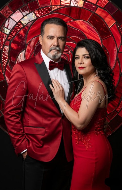 galantekilero's tweet photo. "Hay pasiones que no necesitan palabras, solo una mirada y un toque sutil." By Galán Tekilero ✍🏻😎 #victoriaruffo #cesarevora #parejatekila #kingandqueen #galantekilero https://t.co/d5Nbpf8BPh