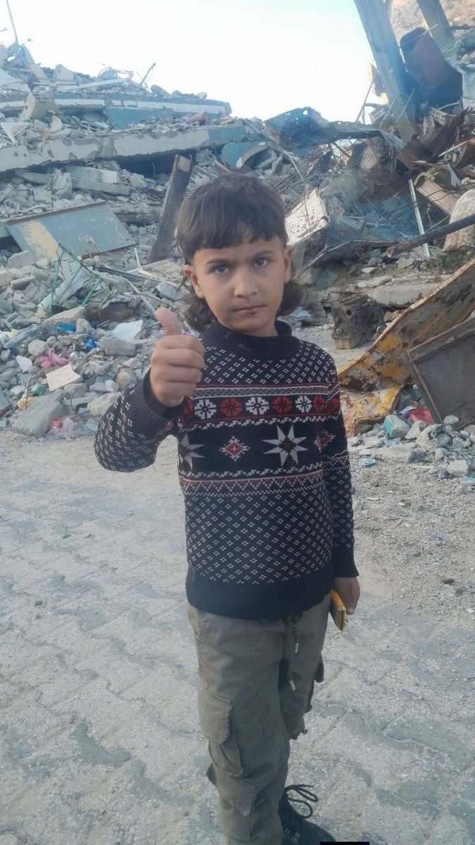 xIsraelExposedx's tweet photo. Israel opens fire for no reason at tents daily. 

Today they murdered a 6 year old boy. 

Yesterday they murdered a 8 year old girl. https://t.co/oa5oMiFvFU