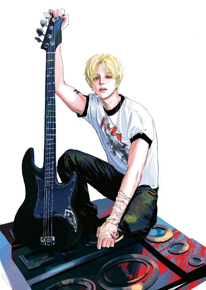 jndeyogn1's tweet photo. ROCKSTAR💥
乐队里最小，最凶残（？
#태민 #TAEMIN https://t.co/c83dvzIhPG